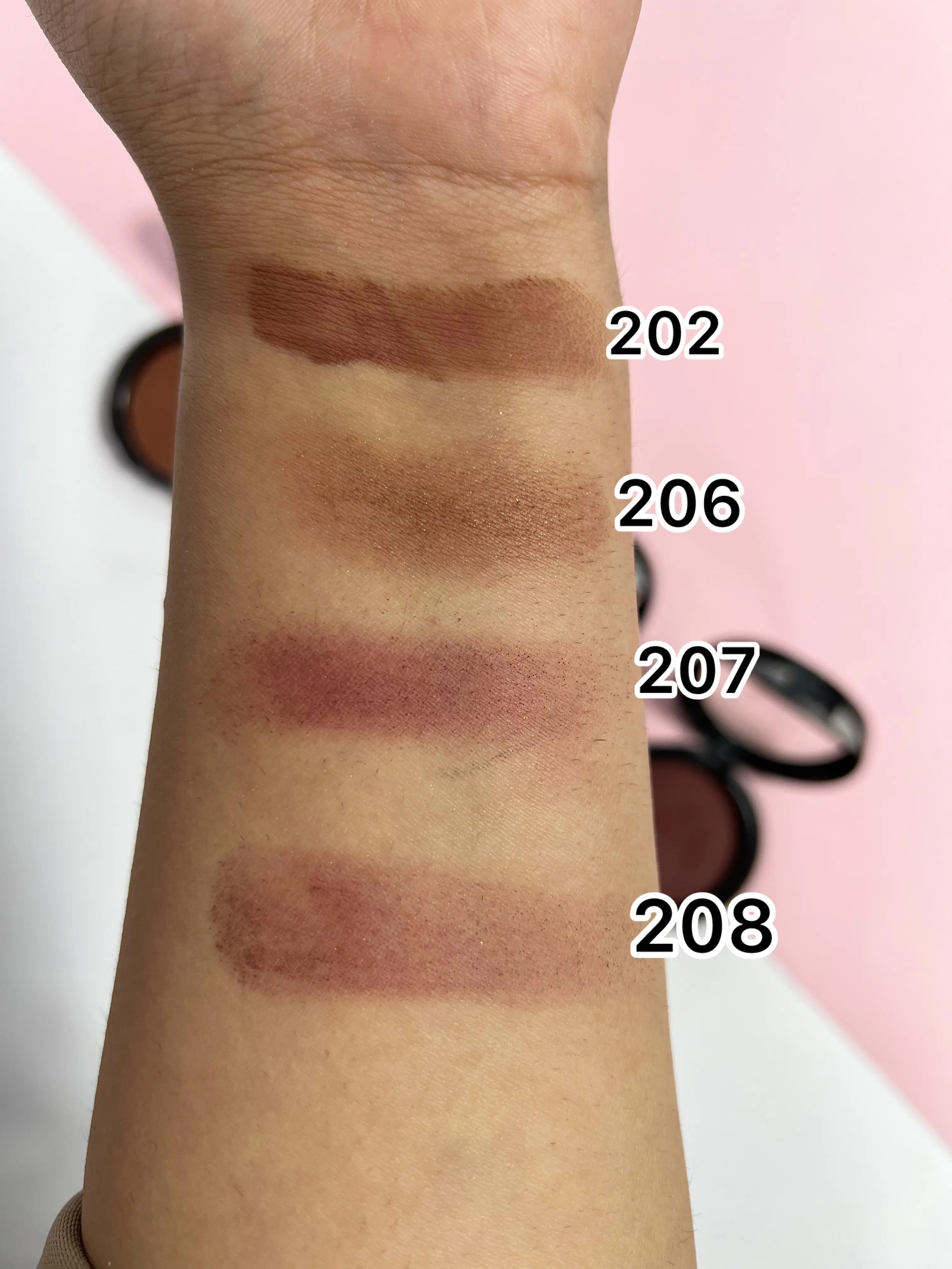 رژ گونه پودری رویال مکس